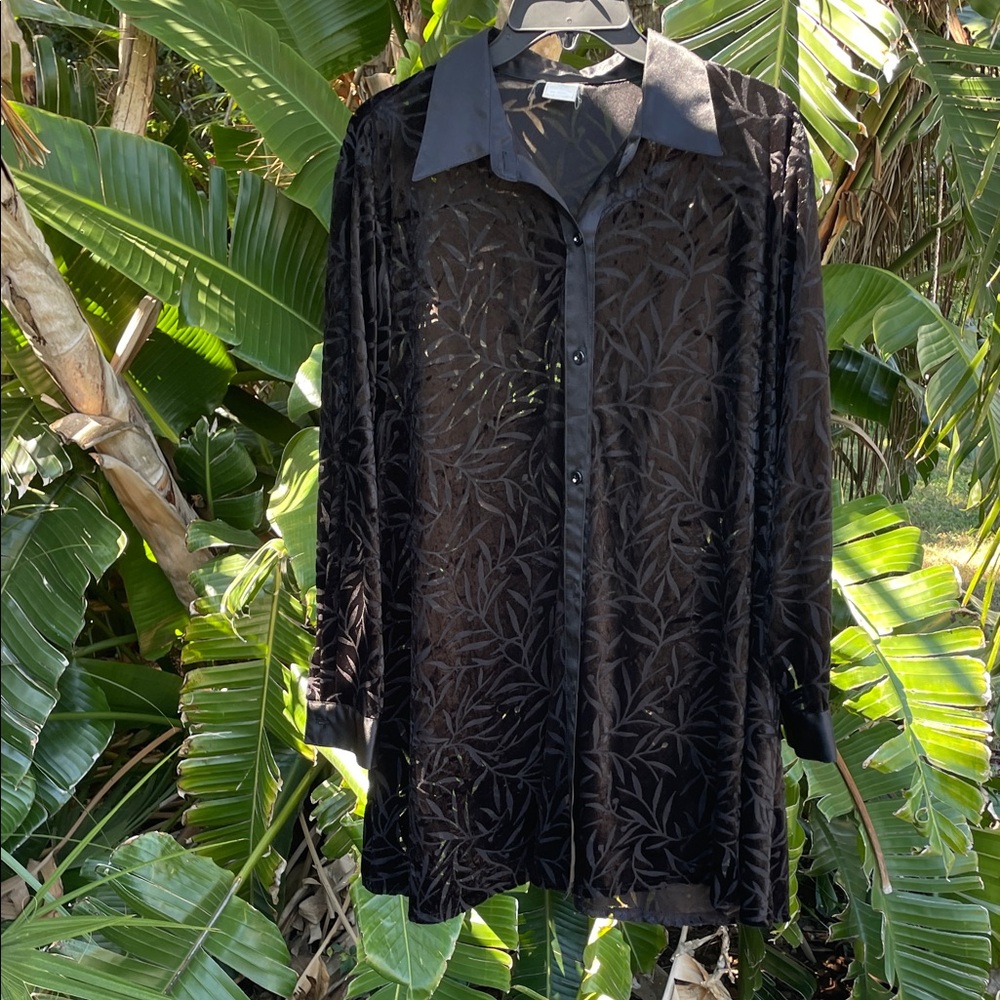 Vintage velvet, semi sheer floral swing tunic top